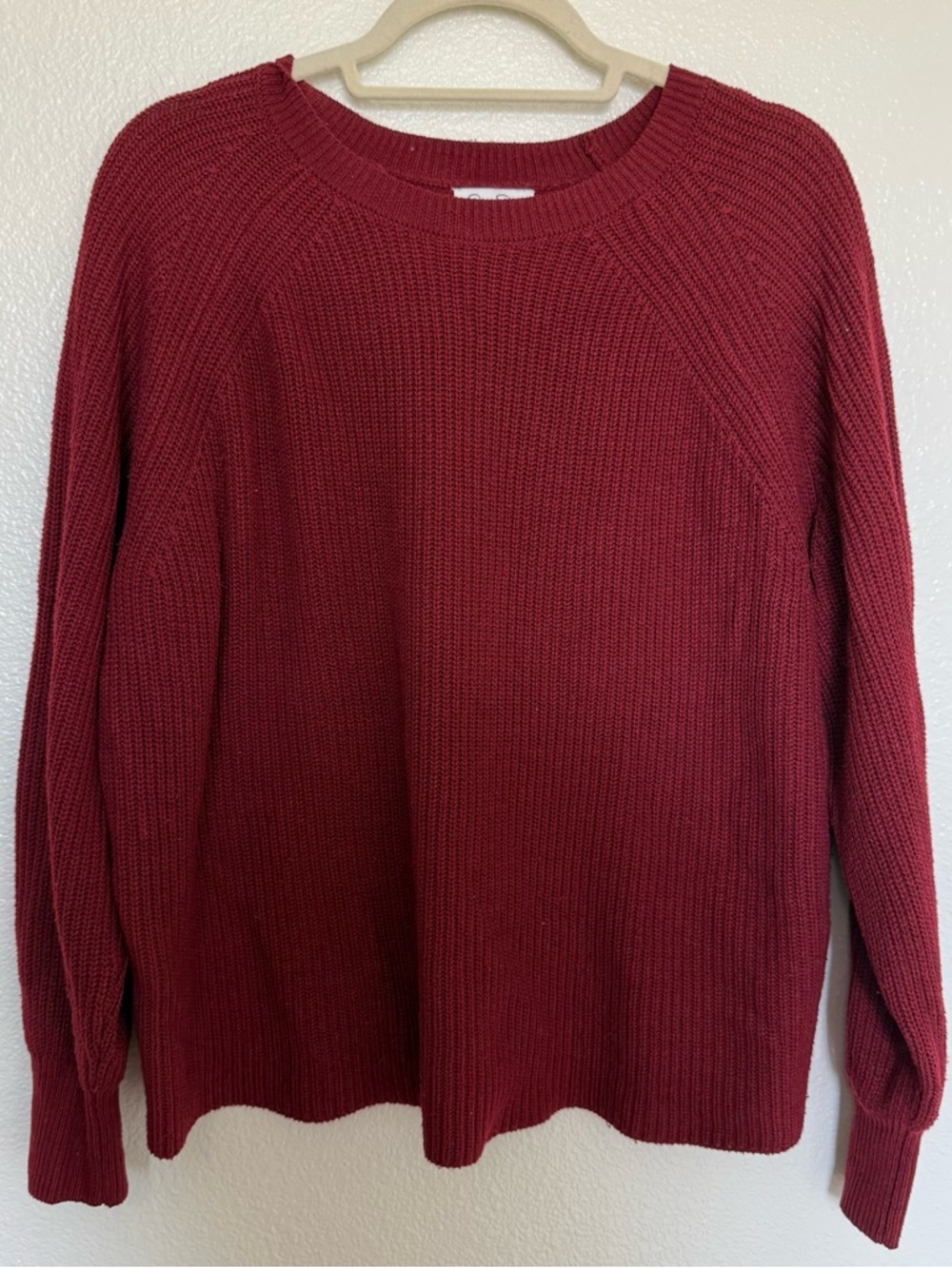 Jessica Simpson Ribbed Crewneck Sweater in Wine Red